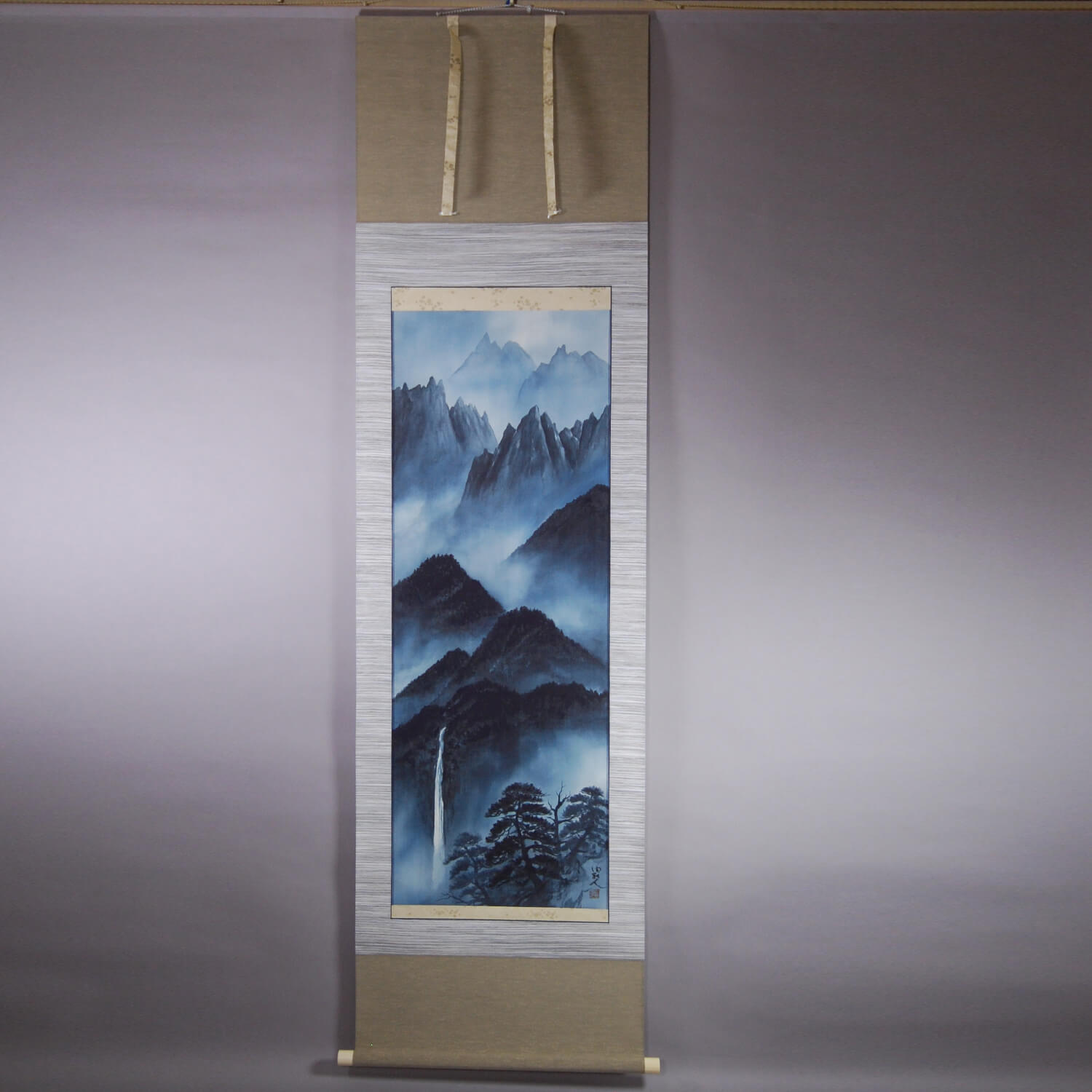 Landscape Painting in “Sumi” (ink) / Yuri Tezuka