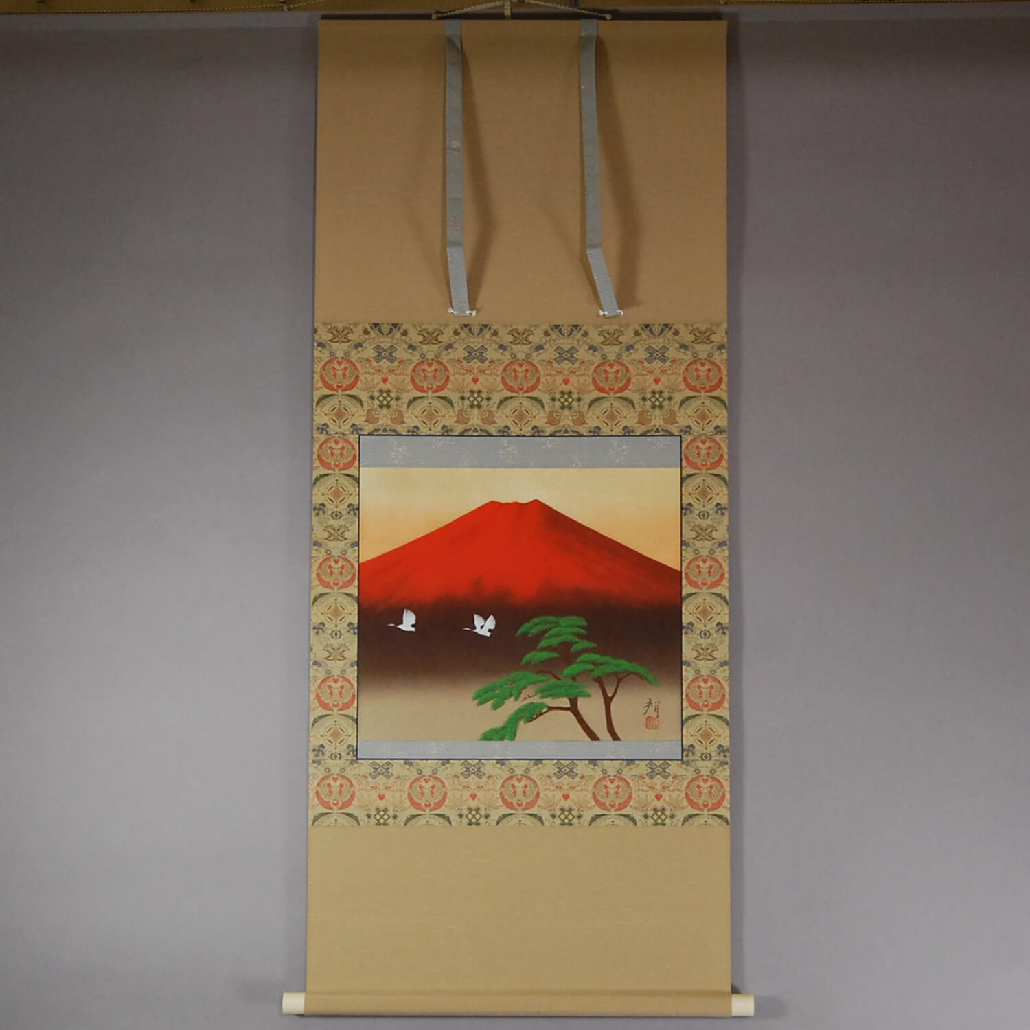 Kakejiku Hanging Scroll: Red Mt. Fuji / Katō Tomo