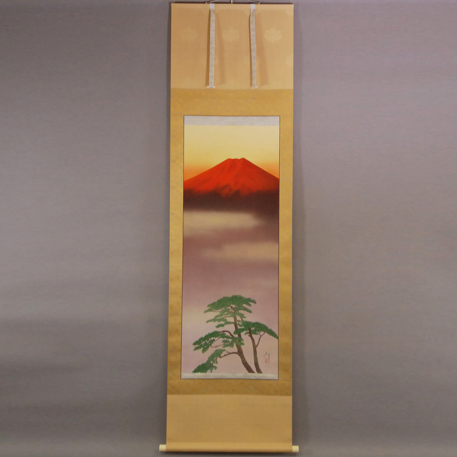 Kakejiku Hanging Scroll: Red Mt. Fuji / Katō Tomo