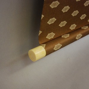 0067 Woman and Plum Blossoms / Hideharu Morita 008