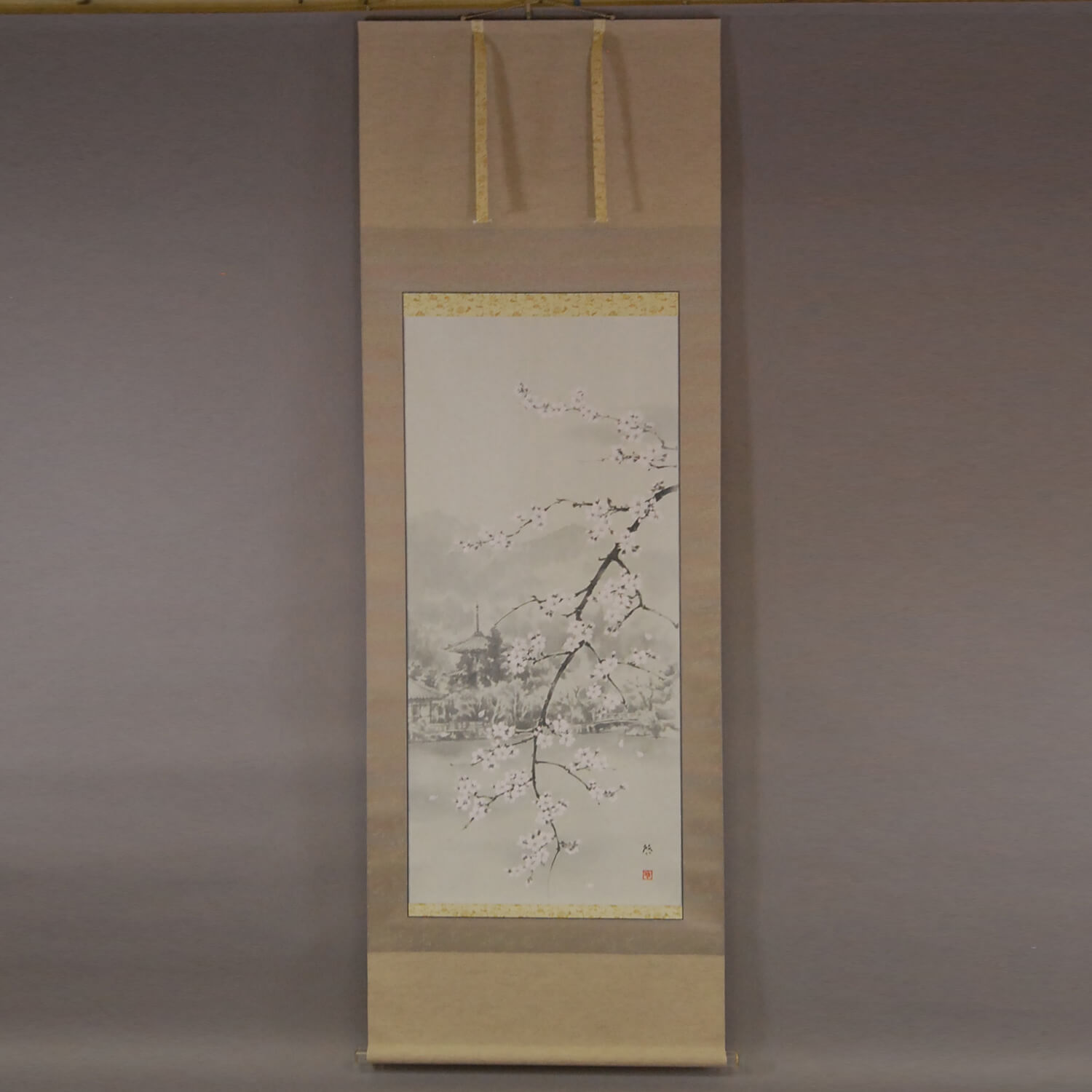 Kakejiku Hanging Scroll: Spring Scene of Oosawa-no-ike Pond / Keiji Yamazaki