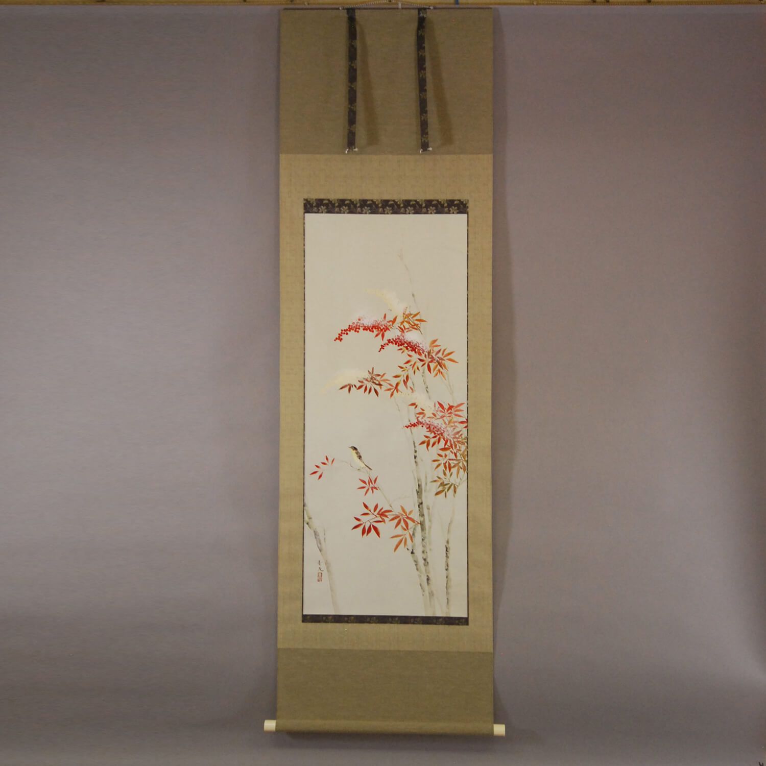 Kakejiku Hanging Scroll: Nandina and Snow / Seika Tatsumoto