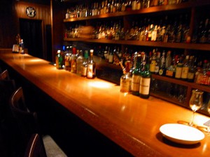 WESTERN HALL BAR 007