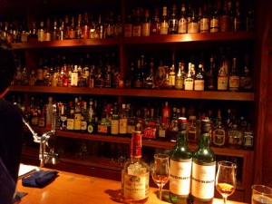 WESTERN HALL BAR 004