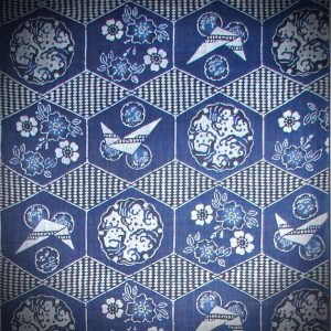 Ryūkyū Bingata kakejiku mount Okinawa