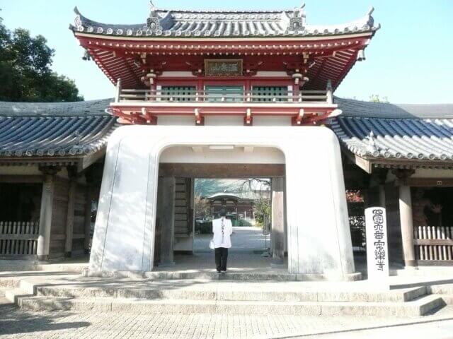 Anraku-ji_Ryūgū-mon